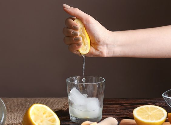 Health Benefits of Lemon Water